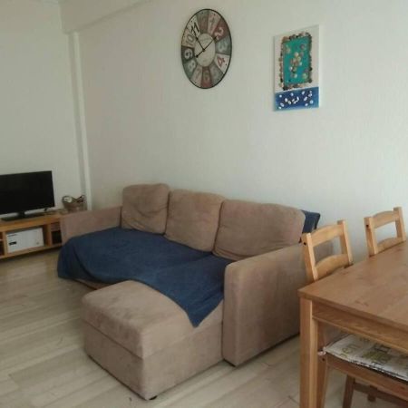 Square 2 Apartment Komotini Bagian luar foto