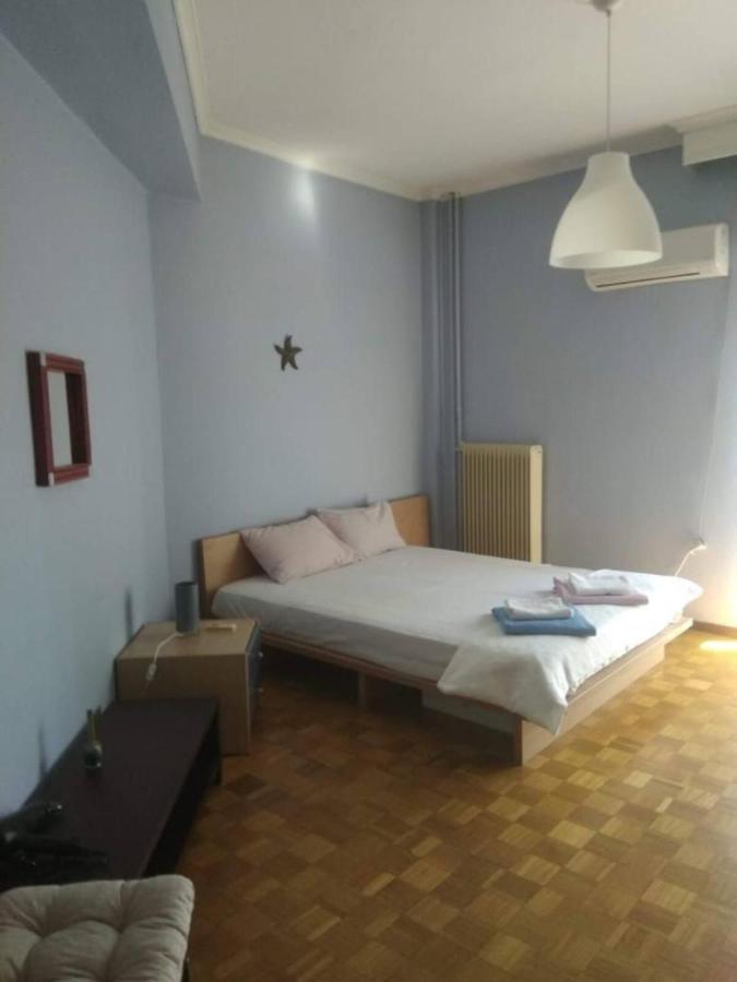 Square 2 Apartment Komotini Bagian luar foto