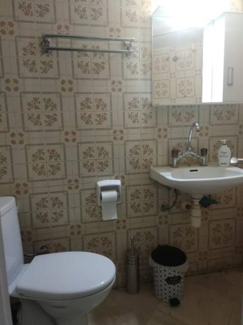 Square 2 Apartment Komotini Bagian luar foto