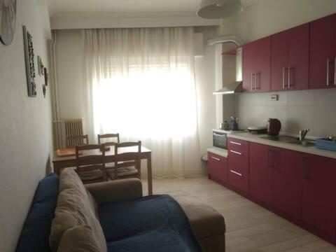 Square 2 Apartment Komotini Bagian luar foto